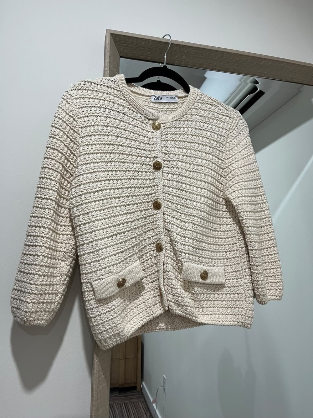 ZARA Cream Textured Button-Up Knit Cardigan size M